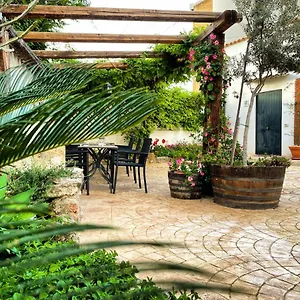 https://baglio-reale-apartments.sicilyhotelsitaly.net
